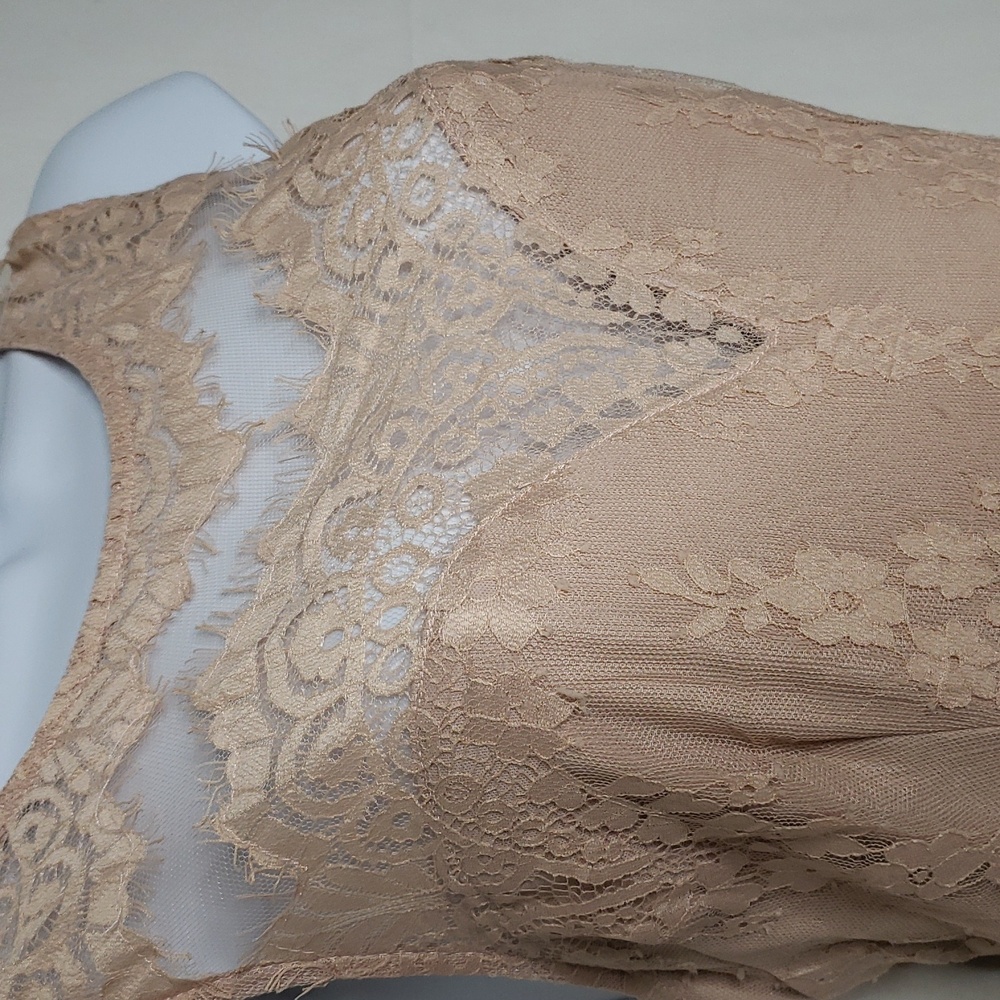 Lulu's Forever Kind of Love Blush Lace Maxi Dress Size L Wedding Guest Feminine - Picture 7 of 15